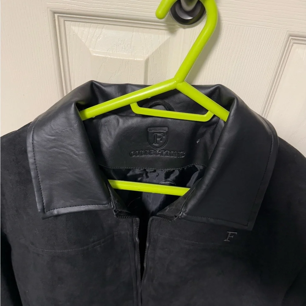 M17122:PR830
Brand New F Collection Jacket – With Tags – Never Worn - Picture 3 of 5